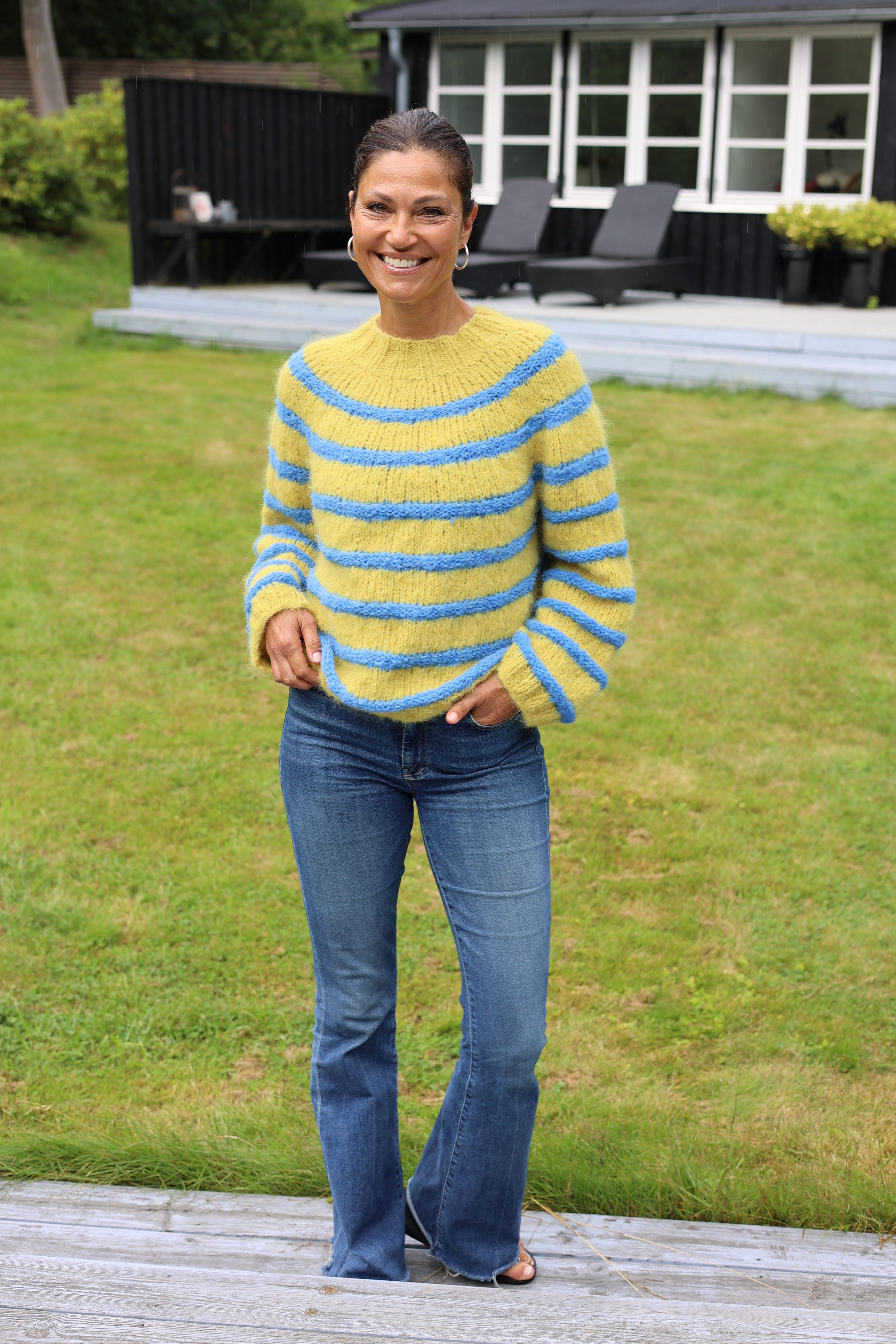 BEGINNER SWEATER J
